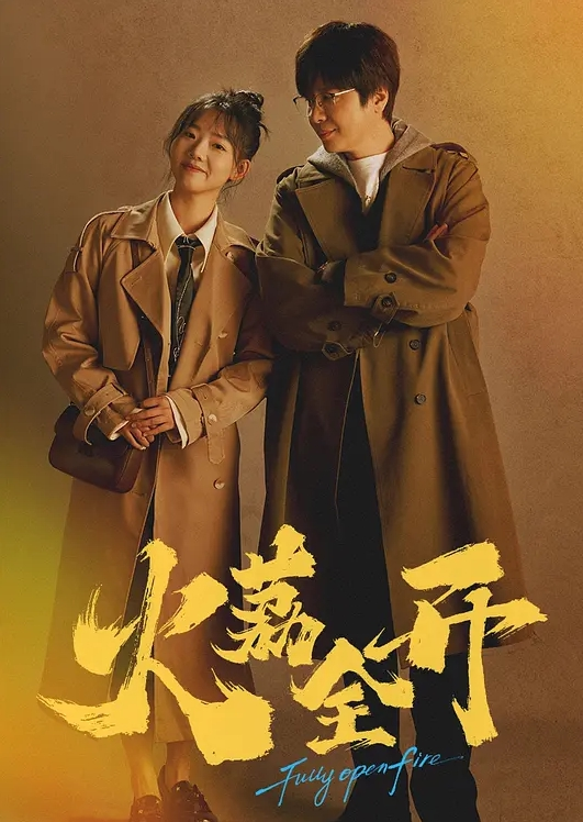 【高档休闲中心】找了一个美女技师玩大保健 先享受一下按摩服务再让她换上黑丝吃鲍鱼啪啪 - 麻豆头条